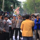 Kawal Ketat Aksi Damai di DPRD Kalsel, Polisi Turun Pastikan Situasi Lapangan Kondusif