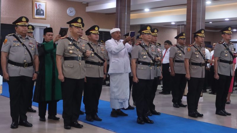 6 Kapolres jajaran Polda Kalteng resmi berganti yang dipimpin langsung oleh Kapolda Kalimantan Tengah.