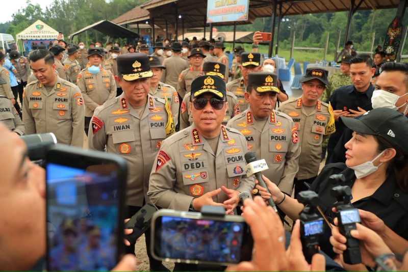 Kehadiran langsung Wakapolri di tengah personel menjadi pesan bahwa penanganan karhutla merupakan prioritas.